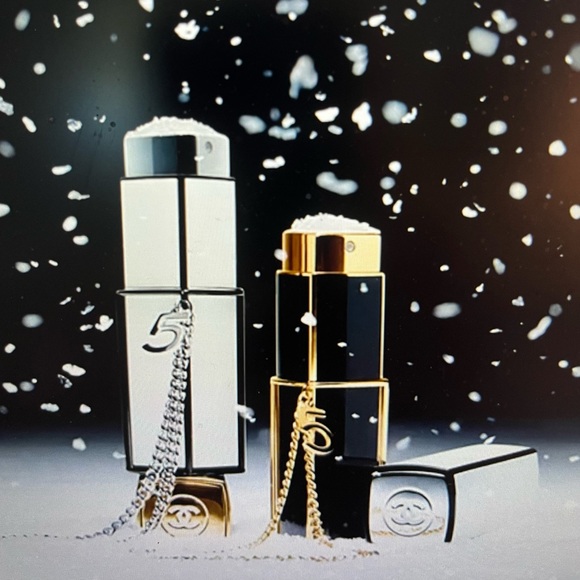 Chanel number 5 L’EAU toilet refillable purse, spray set, NWT, Chanel white - Picture 2 of 6